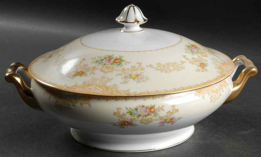 Mystery #35 Round Covered Vegetable by Noritake-1