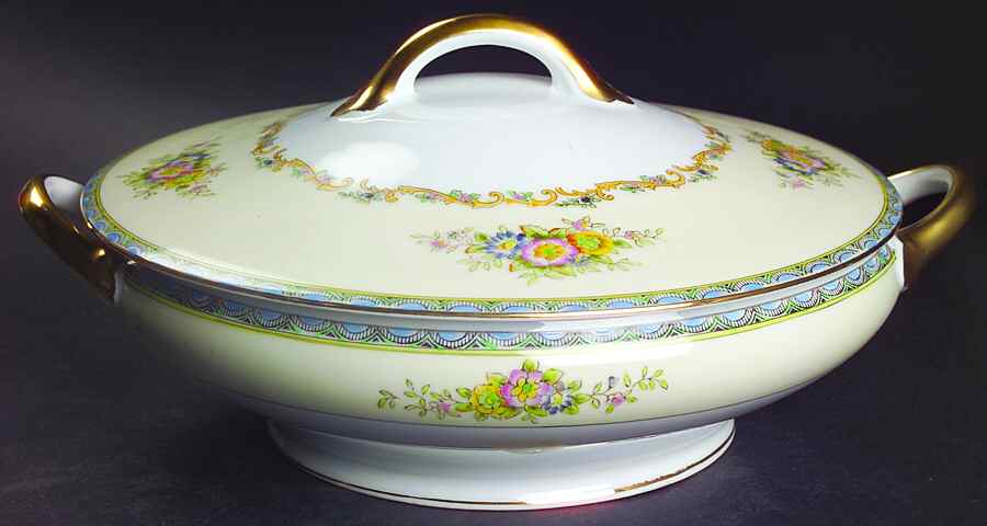 Mystery #42 Round Covered Vegetable by Noritake-1