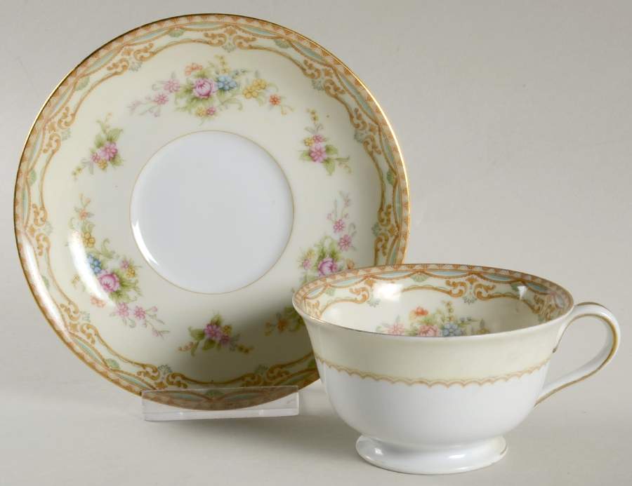 Mystery #58 Footed Cup & Saucer Set by Noritake-1