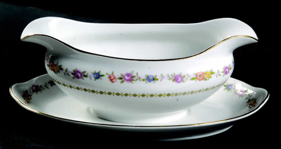 Mystery #70 Gravy Boat with Attached Underplate by Noritake-1