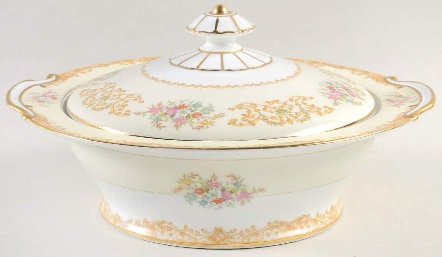 Mystery #72 Round Covered Vegetable by Noritake-1