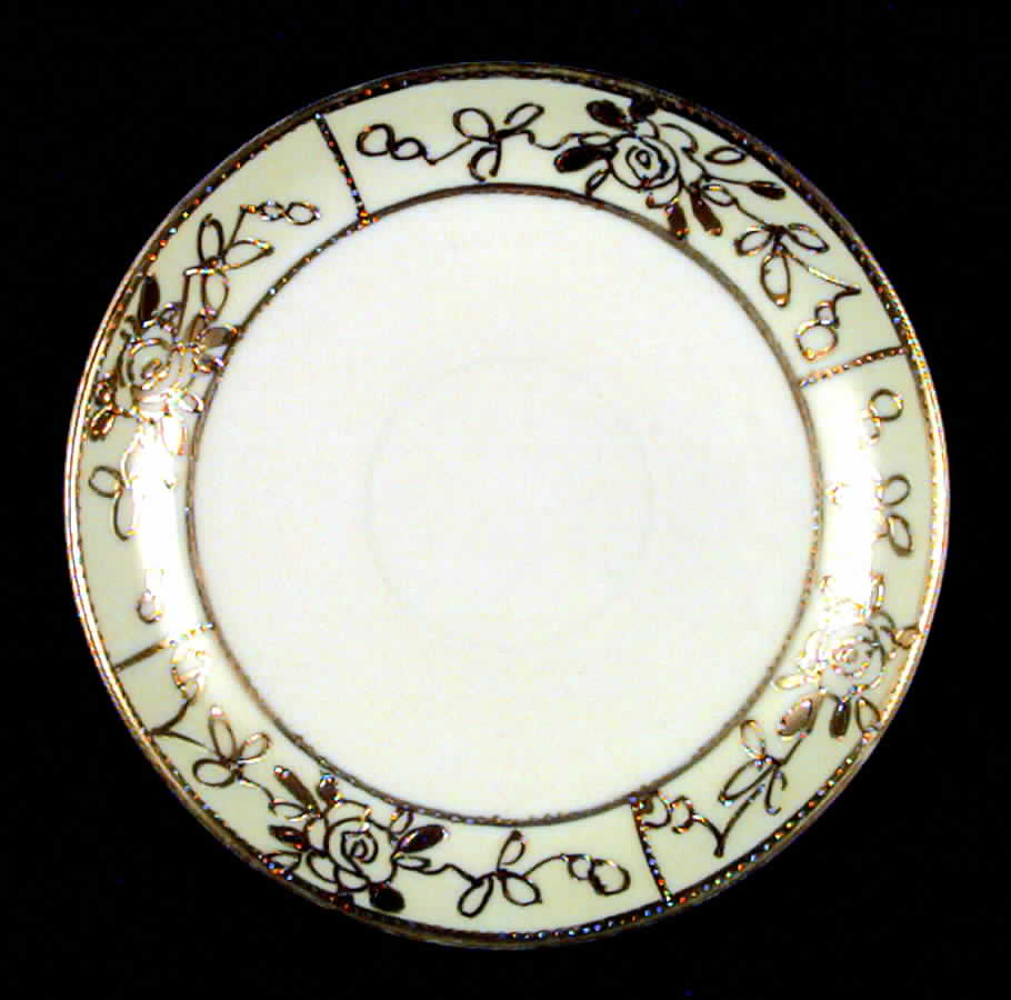 Mystery #81 Saucer by Noritake-1