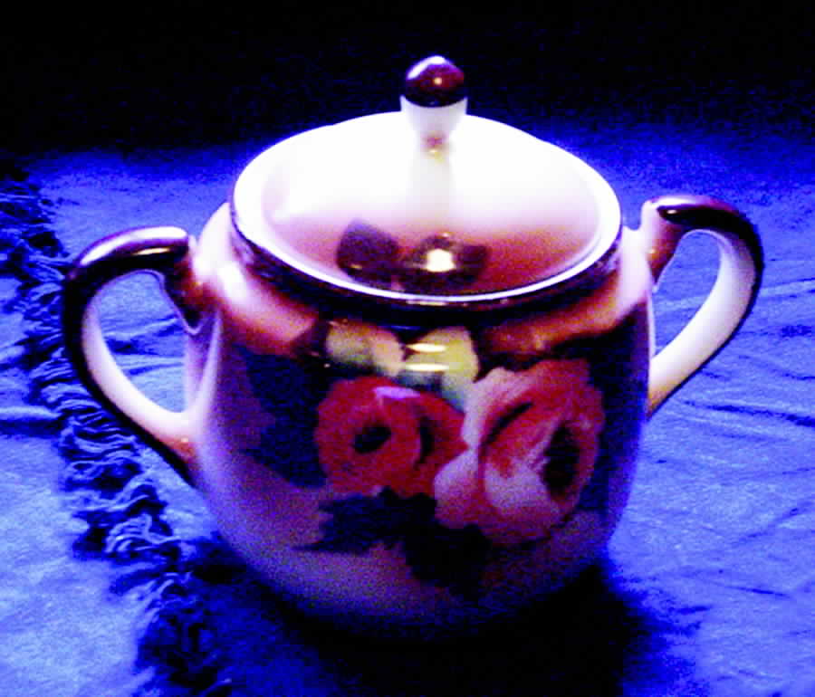 Mystery #82 Sugar Bowl & Lid by Noritake-1