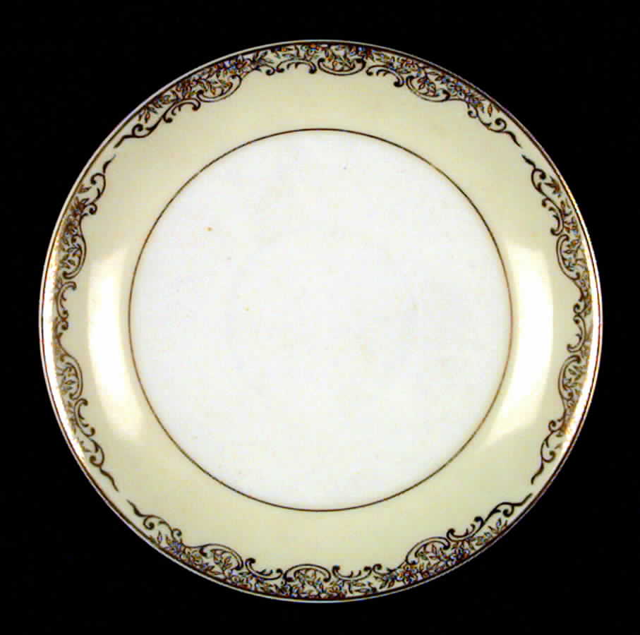 Mystery #93 Saucer by Noritake-1