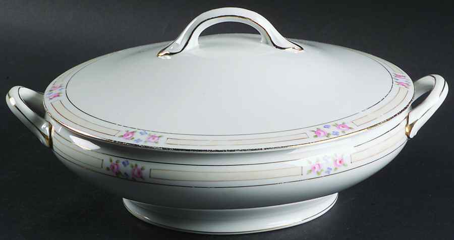 Mystery #97 Round Covered Vegetable by Noritake-1