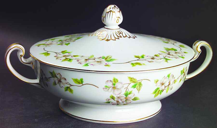 N1 Round Covered Vegetable by Noritake-1