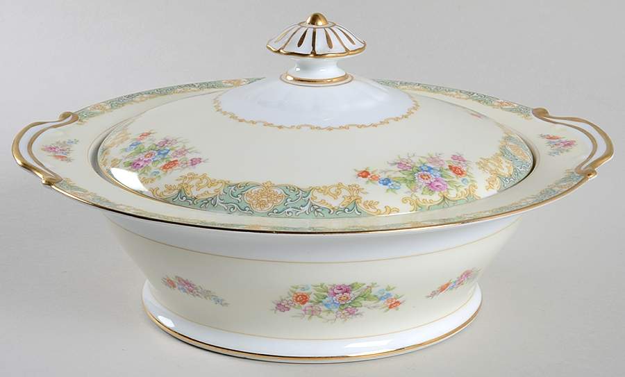 N102 Round Covered Vegetable by Noritake-1