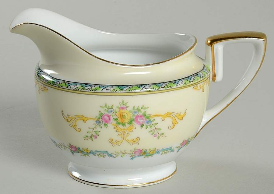 N108 Creamer by Noritake-1