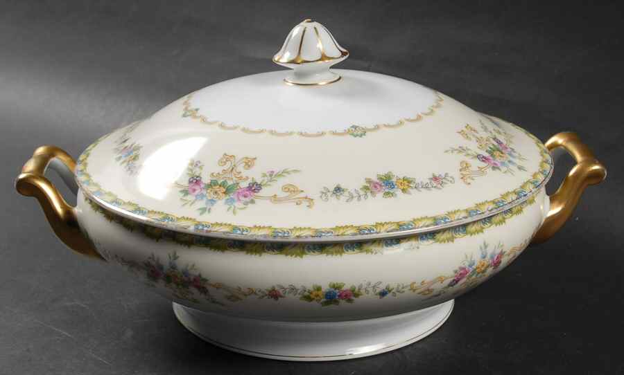 N109 Round Covered Vegetable by Noritake-1