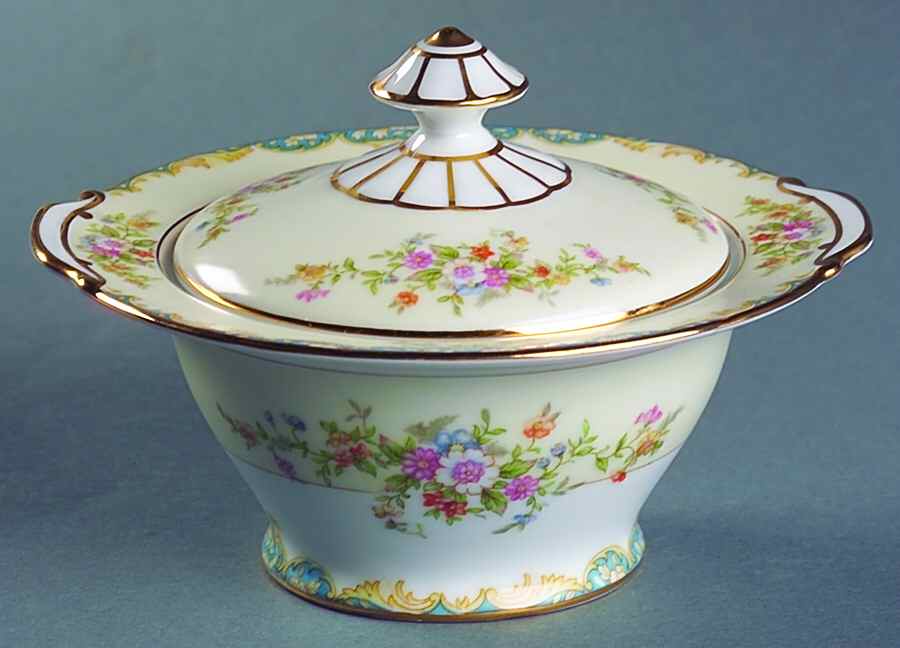 N110 Sugar Bowl & Lid by Noritake-1