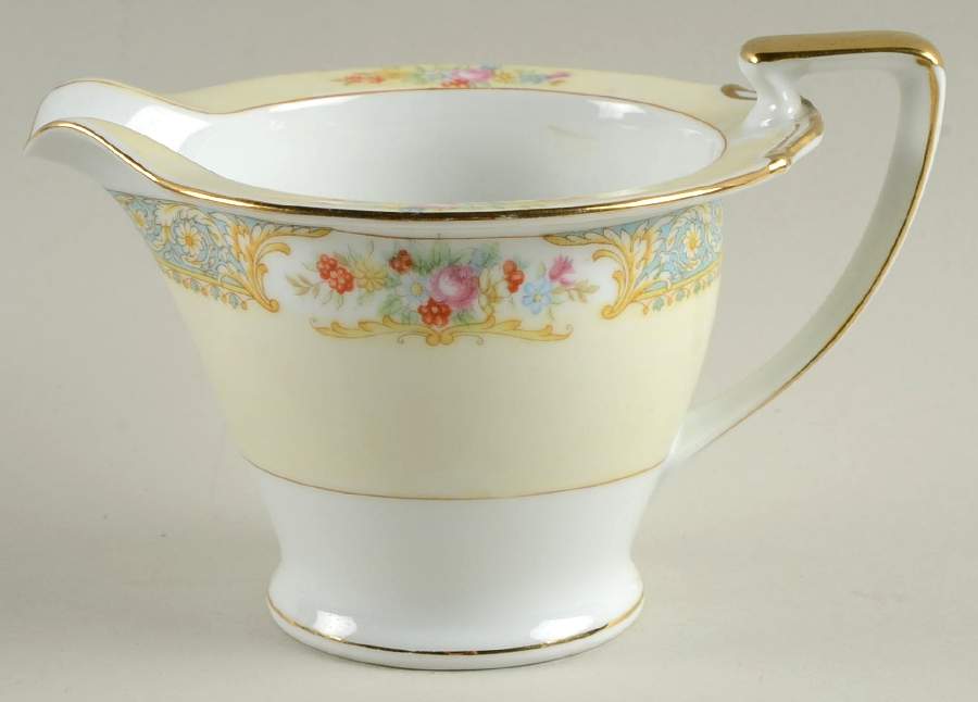 N116 Creamer by Noritake-1