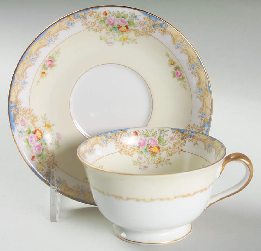 N117 Footed Cup & Saucer Set by Noritake-1
