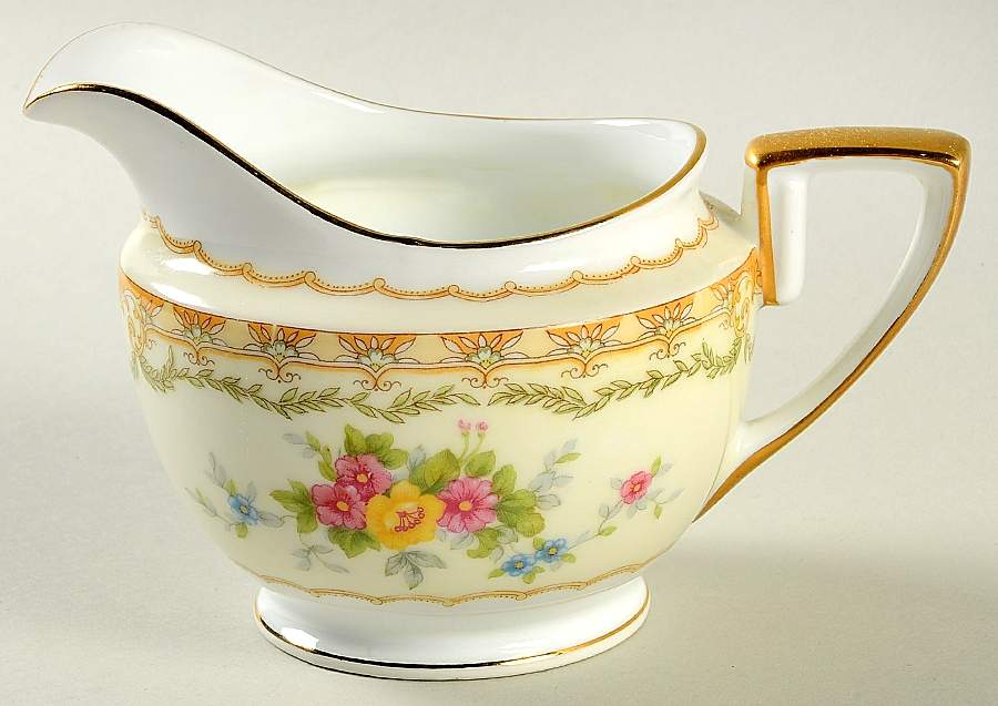 N119 Creamer by Noritake-1