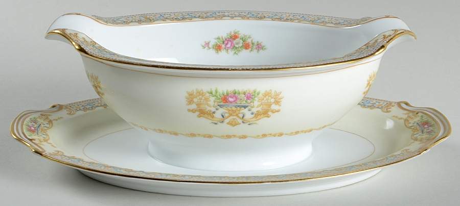 N12 Gravy Boat with Attached Underplate by Noritake-1