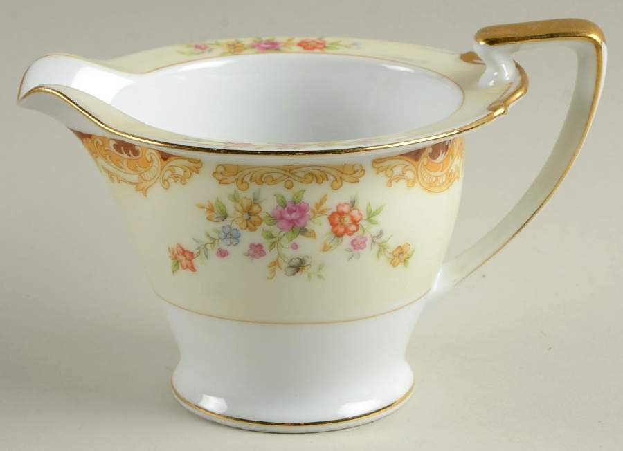 N132 Creamer by Noritake-1