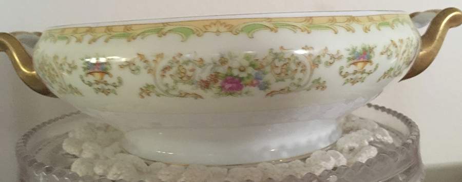 N149 Round Vegetable No Lid by Noritake-1