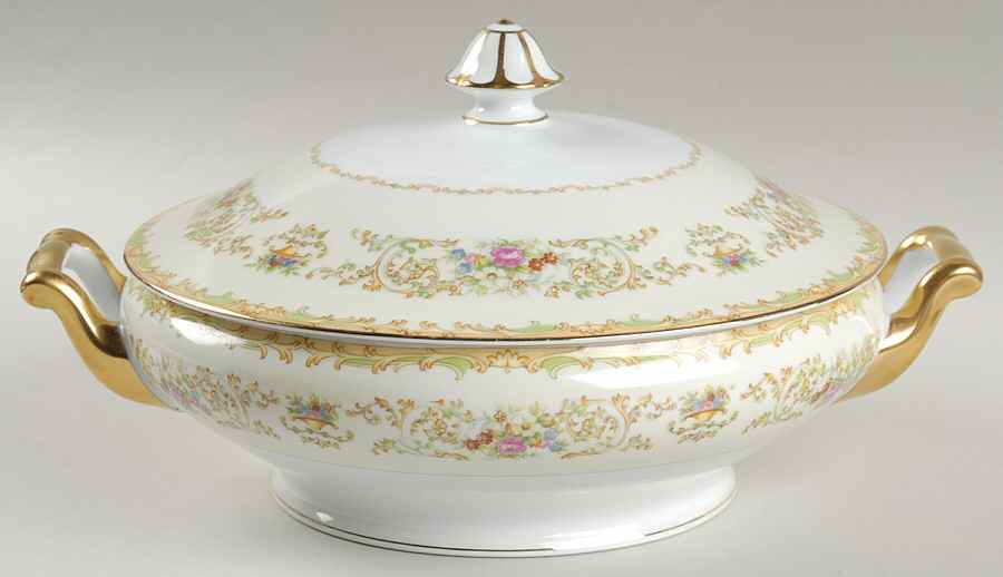 N149 Round Covered Vegetable by Noritake-1