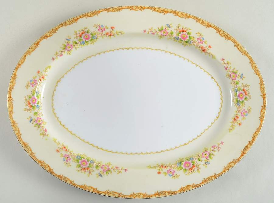N150 13" Oval Serving Platter by Noritake-1