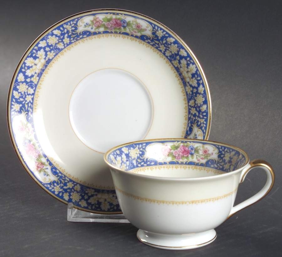 Margo Footed Cup & Saucer Set by Noritake-1