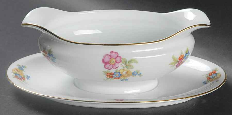N178 Gravy Boat with Attached Underplate by Noritake-1