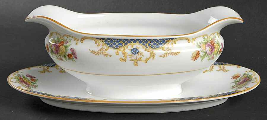 N179 Gravy Boat with Attached Underplate by Noritake-1