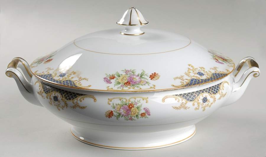 N179 Round Covered Vegetable by Noritake-1