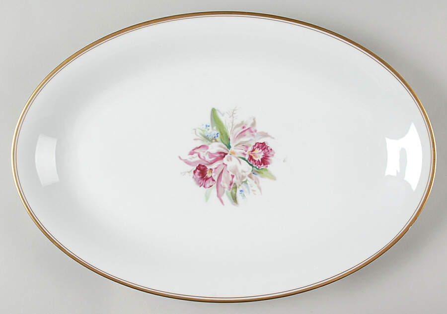 N19 16" Oval Serving Platter by Noritake-1