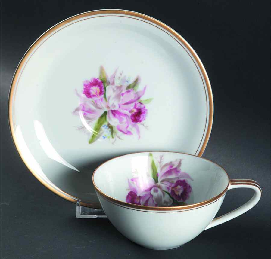 N19 Flat Cup & Saucer Set by Noritake-1