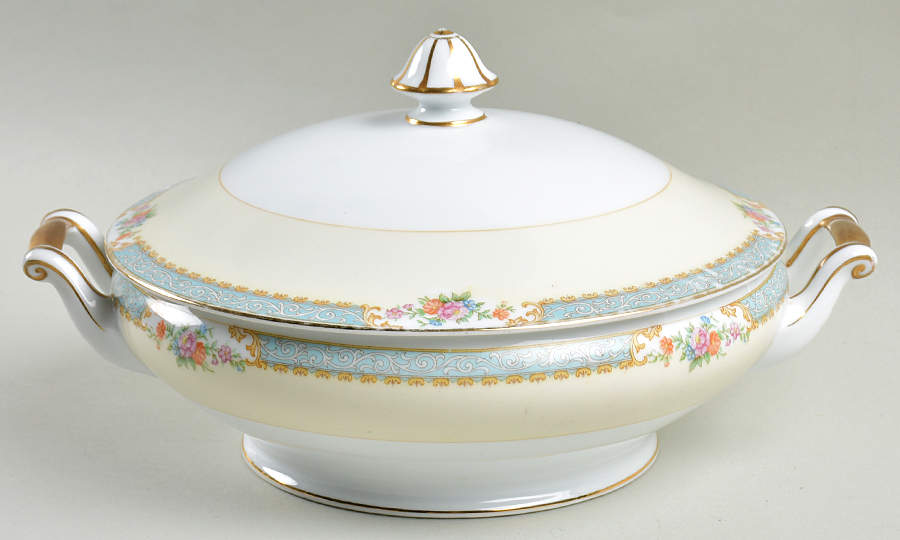 N193 Round Covered Vegetable by Noritake-1