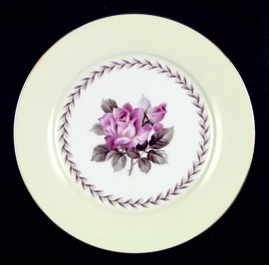N212 Dinner Plate by Noritake-1