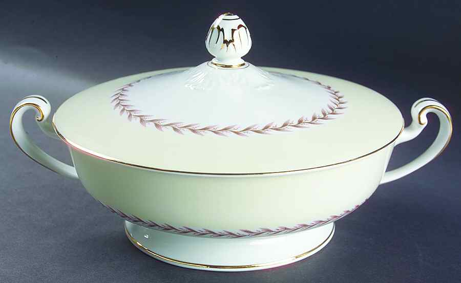 N212 Round Covered Vegetable by Noritake-1