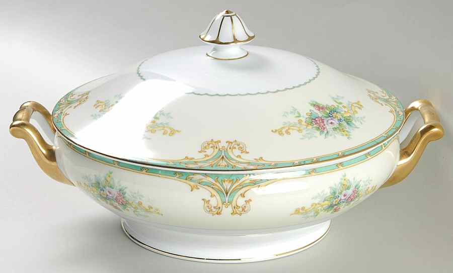 N213 Round Covered Vegetable by Noritake-1
