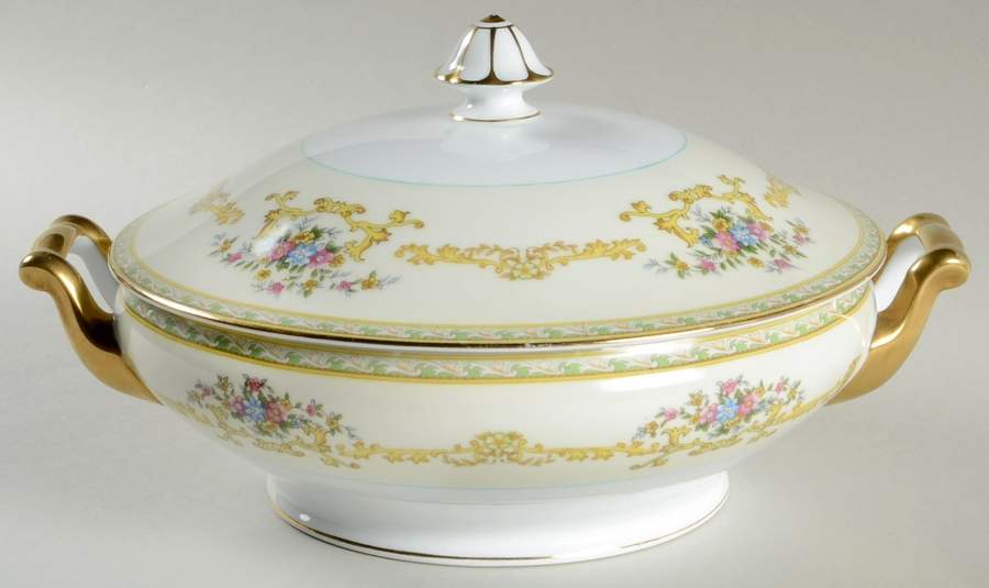 N214 Round Covered Vegetable by Noritake-1