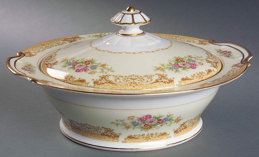 N216 Round Covered Vegetable by Noritake-1