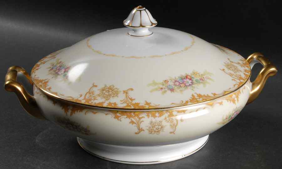 N22 Round Covered Vegetable by Noritake-1