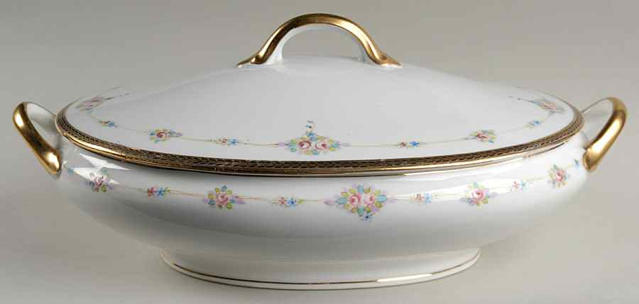 N224 Oval Covered Vegetable by Noritake-1