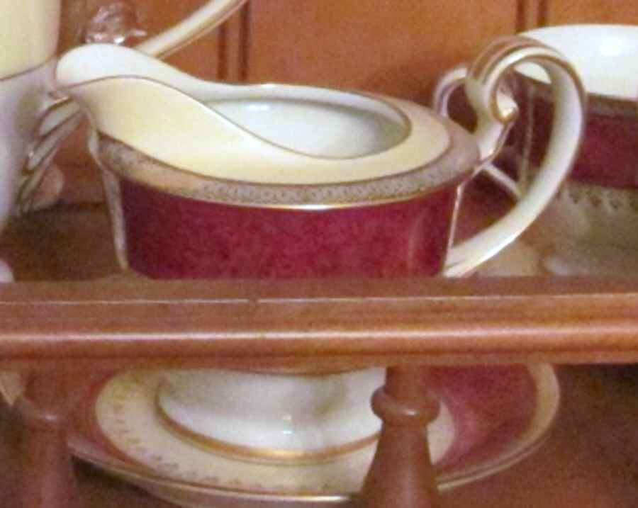 N226 Creamer by Noritake-1