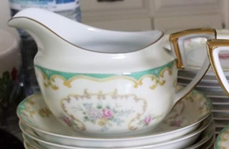 N238 Creamer by Noritake-1