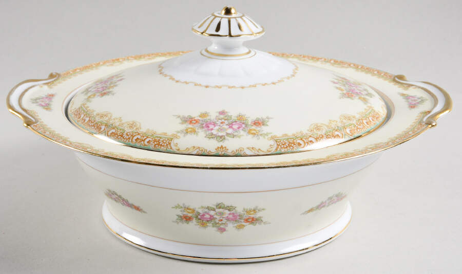 N244 Round Covered Vegetable by Noritake-1