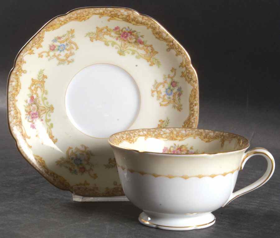 N245 Footed Cup & Saucer Set by Noritake-1