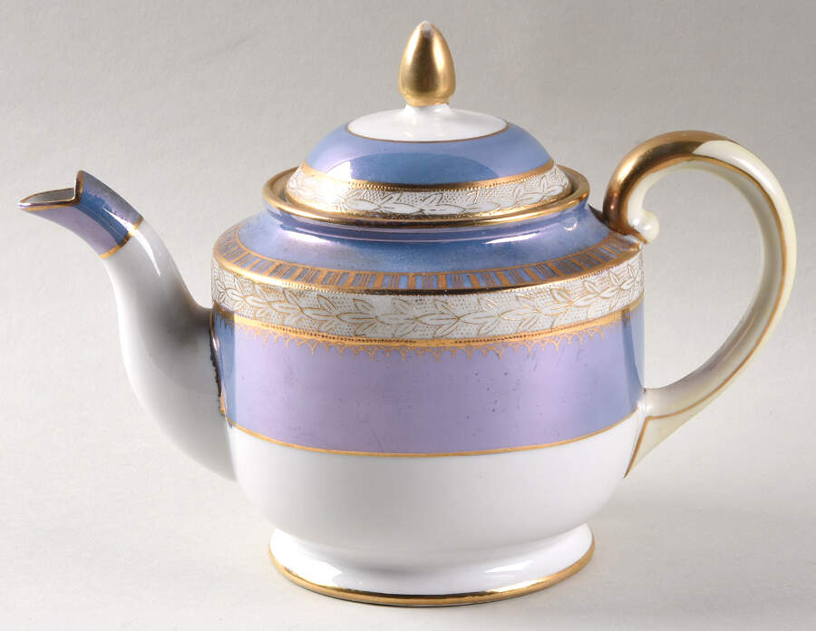 N246 Teapot & Lid by Noritake-1