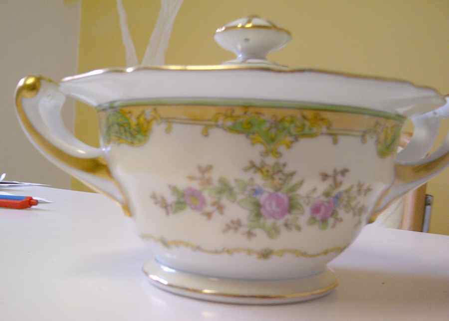N249 Sugar Bowl & Lid by Noritake-1