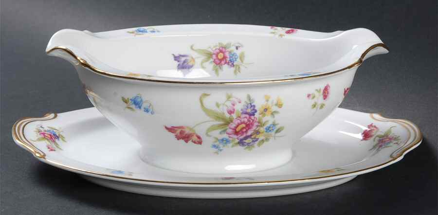 N250 Gravy Boat with Attached Underplate by Noritake-1
