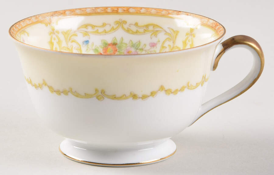 N252 Footed Cup by Noritake-1