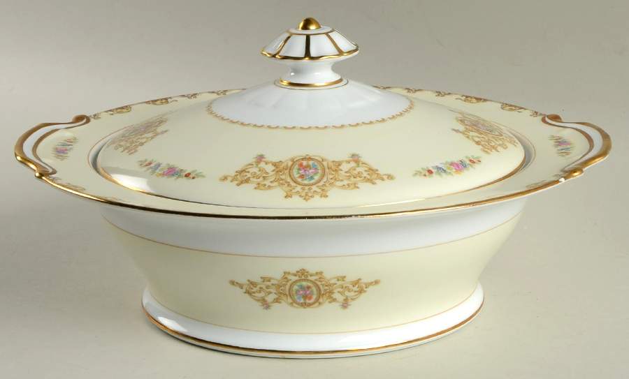 N257 Round Covered Vegetable by Noritake-1