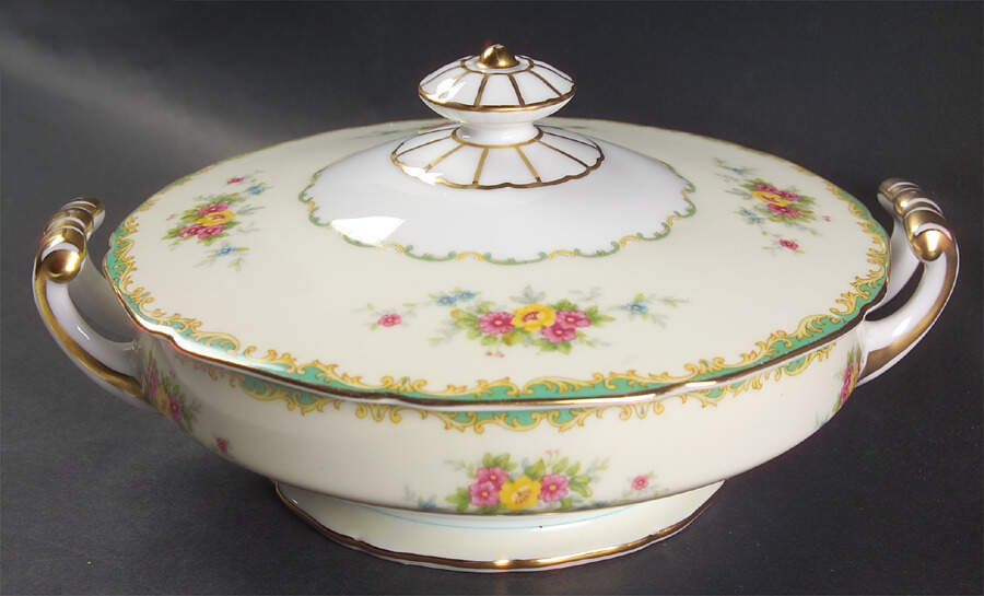 N267 Round Covered Vegetable by Noritake-1