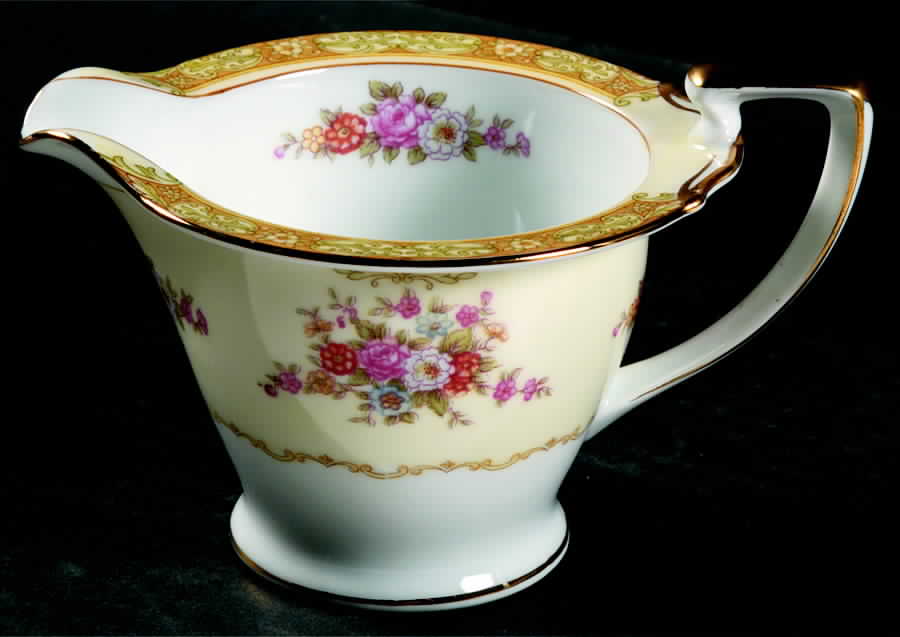 N268 Creamer by Noritake-1