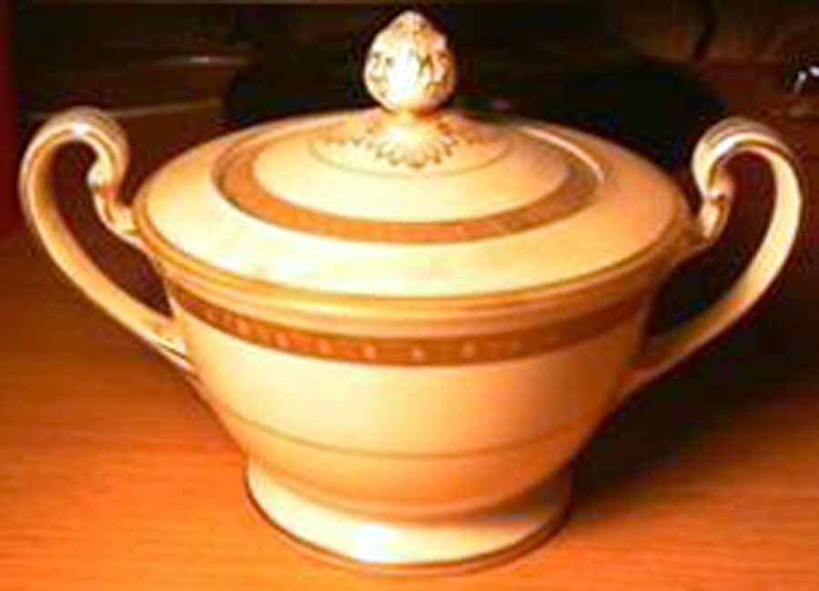 N281 Sugar Bowl & Lid by Noritake-1