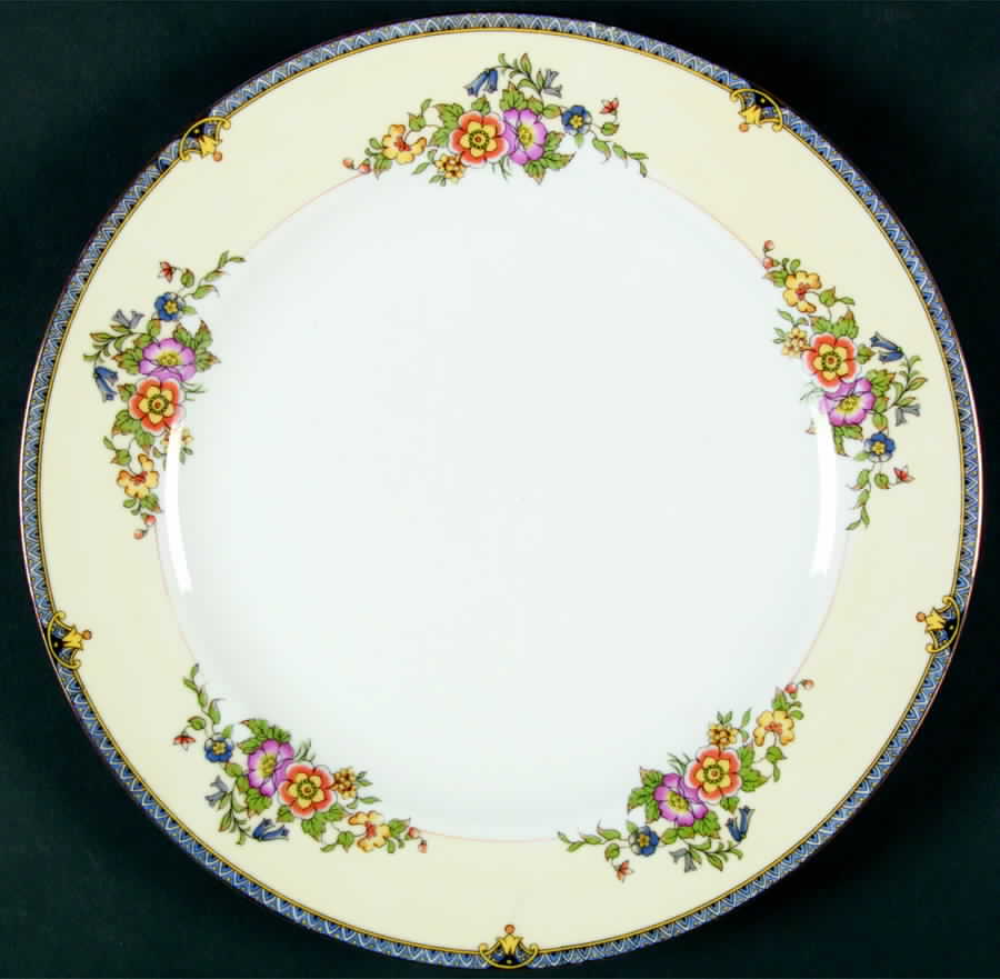 N282 Dinner Plate by Noritake-1
