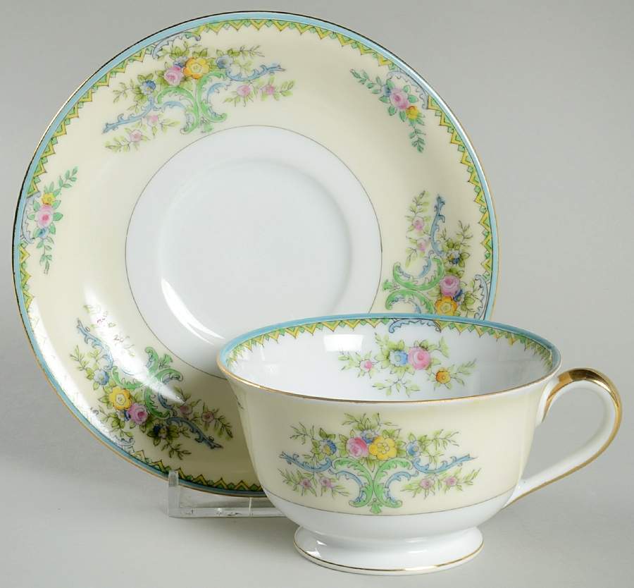 N283 Footed Cup & Saucer Set by Noritake-1